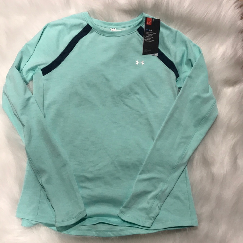 Under armour workout long sleeve.